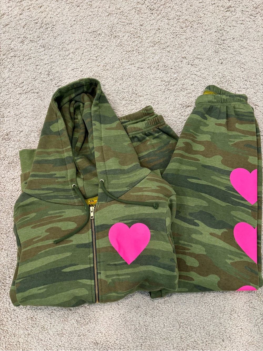 Aviator Nation heart camo/neon pink SET - Picture 1 of 3